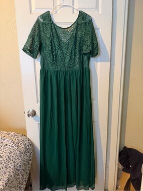 Ever Pretty Emerald Green Lace & Chiffon Maxi Dress